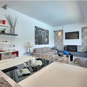 3 bedroom seaside villa with pool, Acharavi, sleeps 5